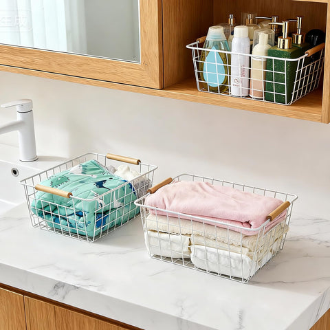 LeleCAT linen and towel storage basket keeps textiles tidy.