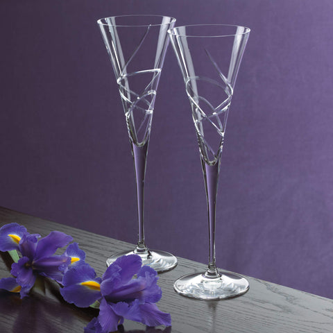 Lenox Adorn Crystal toasting flute showing the tendril pattern and shimmering reflections.