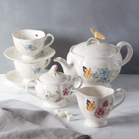 Lenox Butterfly Meadow sugar bowl with lid for ready sweetness