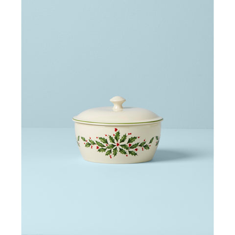 Lenox holiday casserole lid shown—keeps dishes warm during gatherings.
