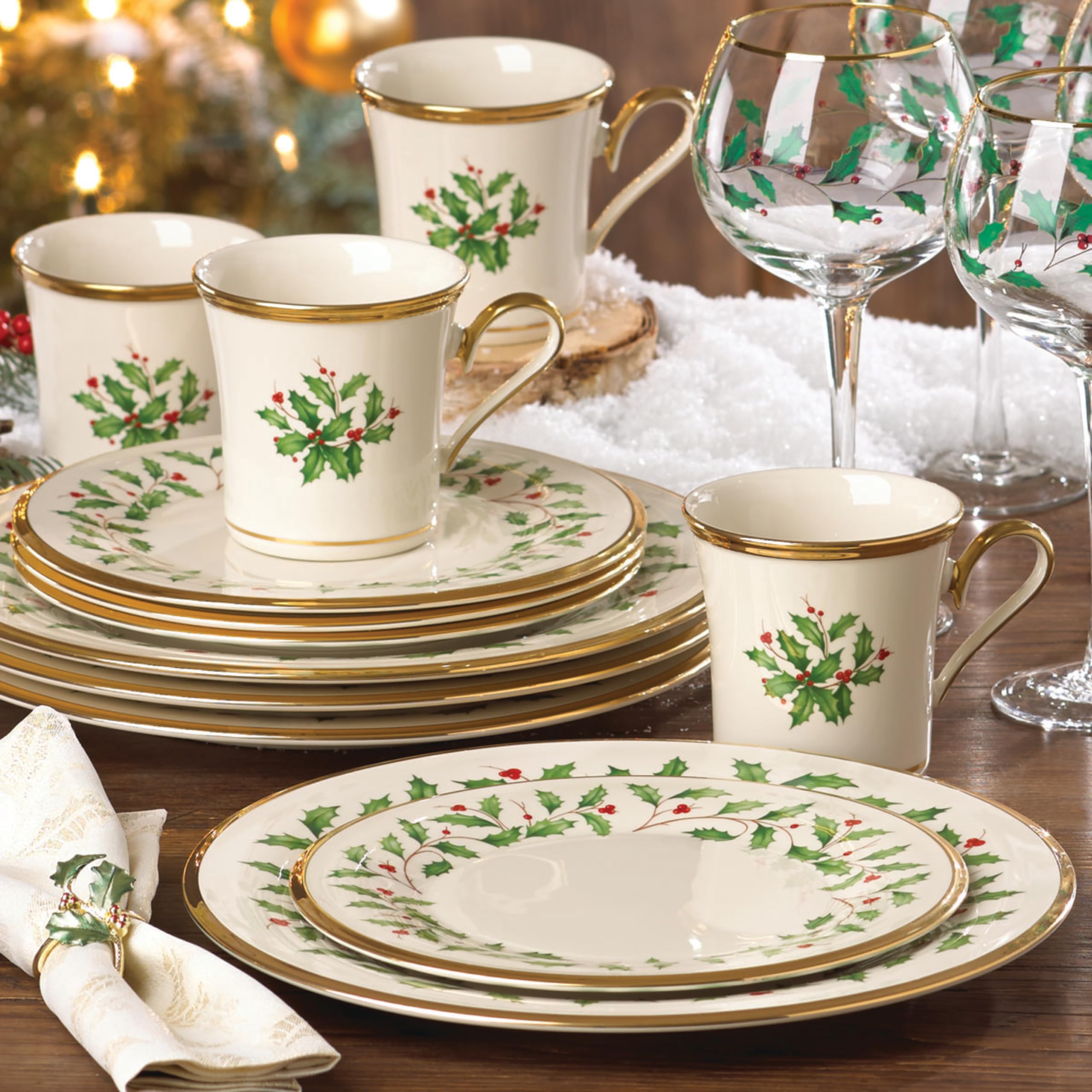 Lenox Holiday packaging preview hints at timeless heirloom-worthy dinnerware