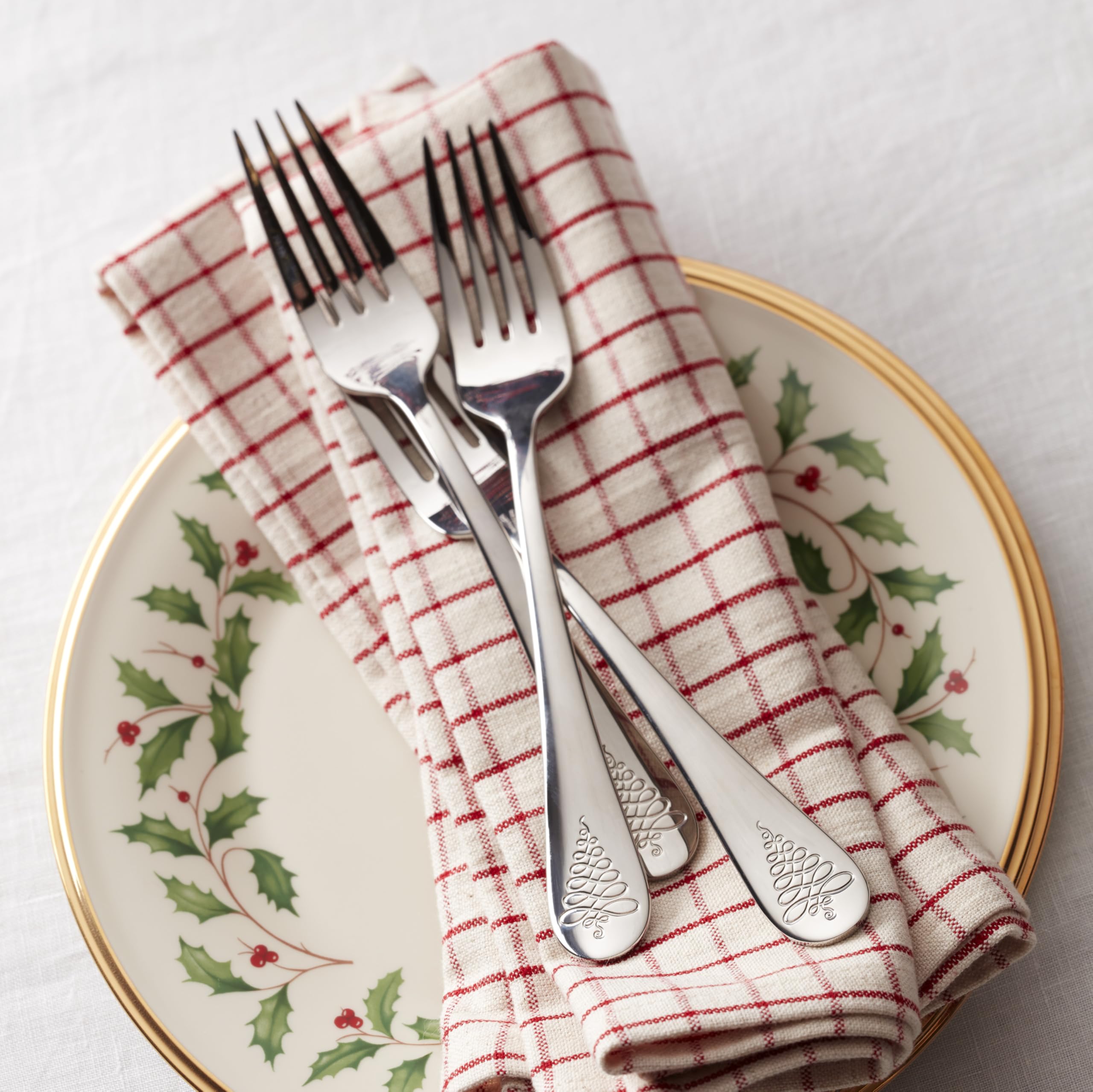 Durable porcelain ensures lasting beauty for holiday gatherings and family meals.