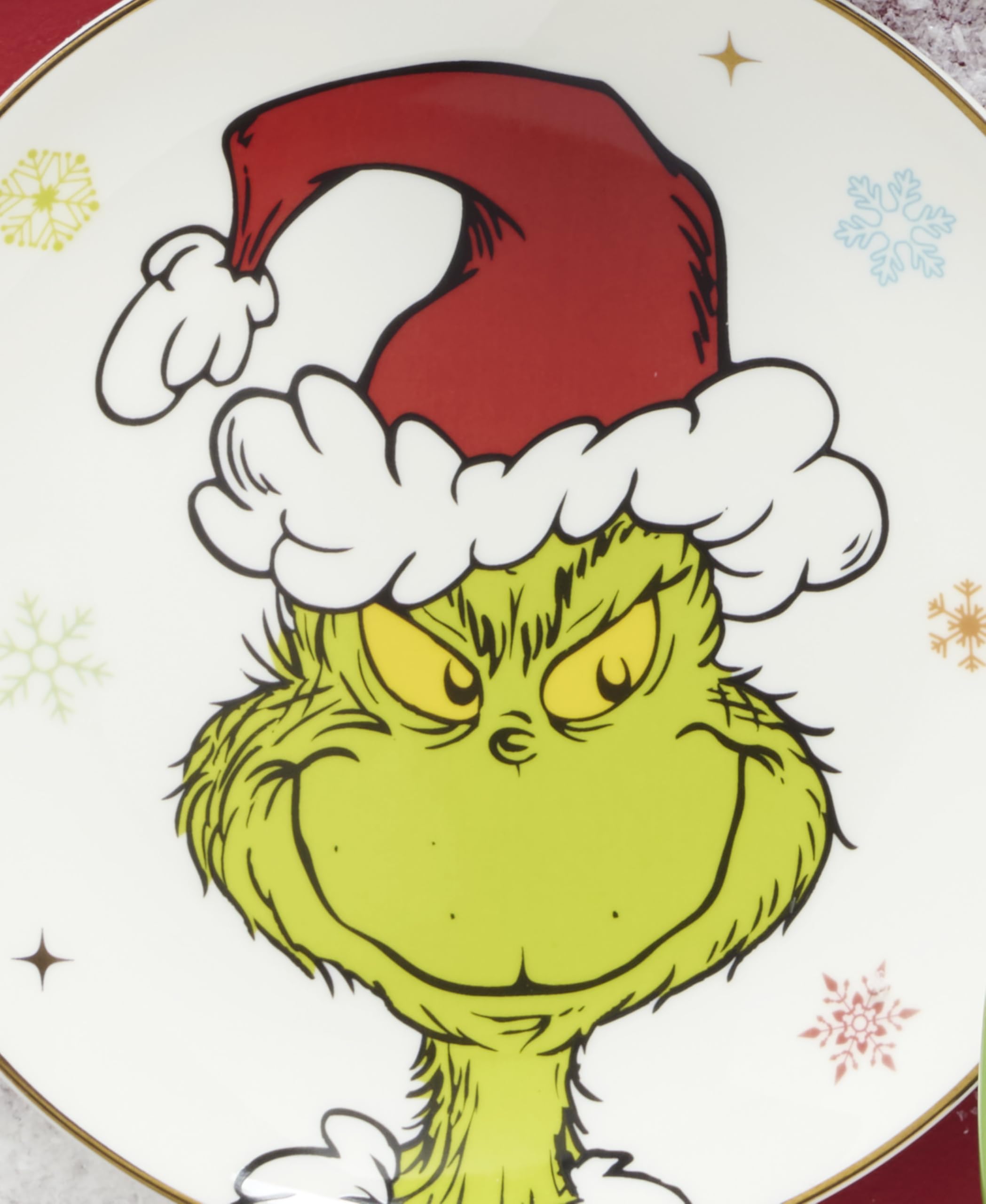 Lenox Merry Grinchmas accent plate holiday scene, enhances dining with festive charm.