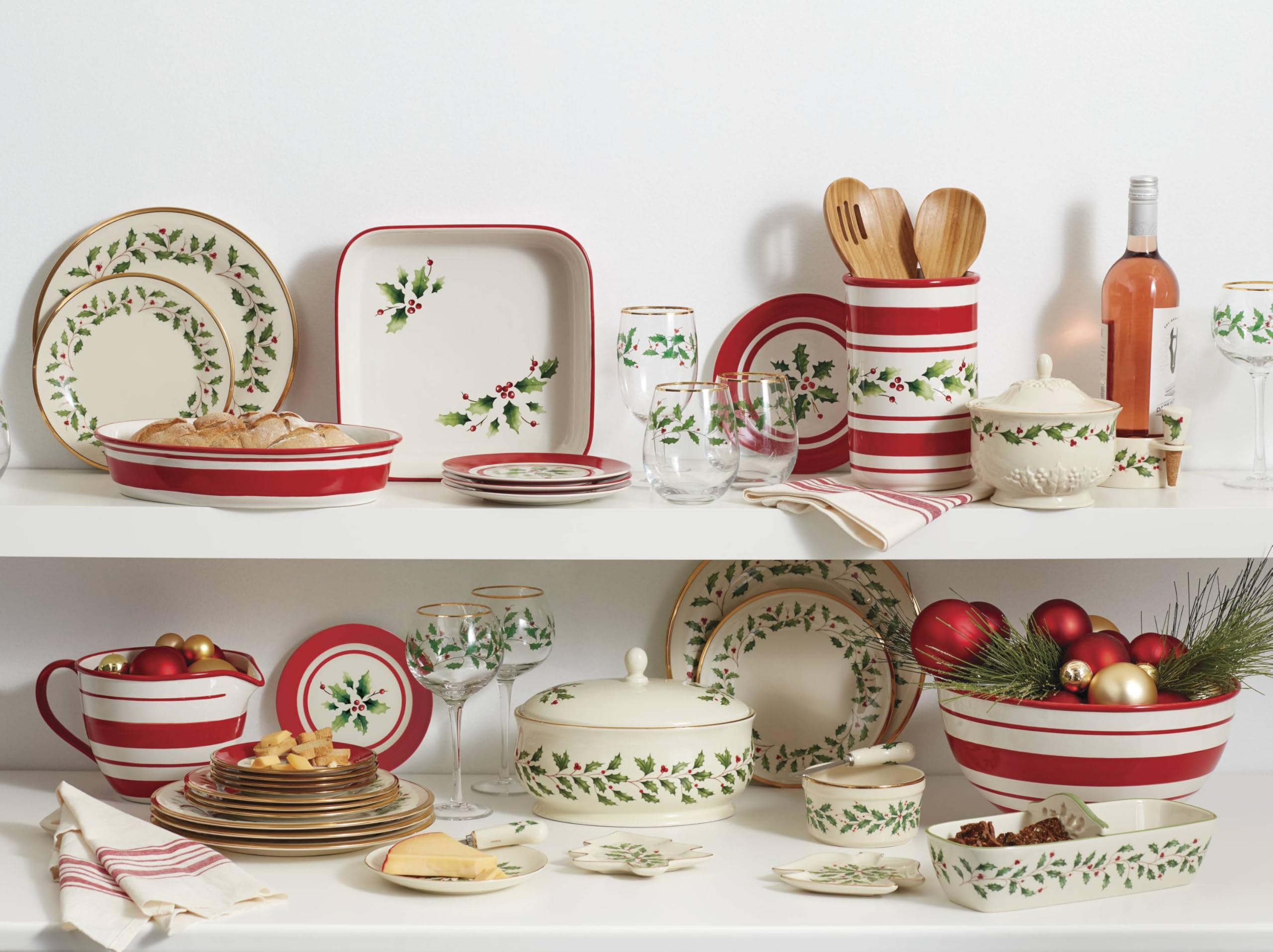 Lenox set of 4 salad plates ready to mix and match with existing pieces