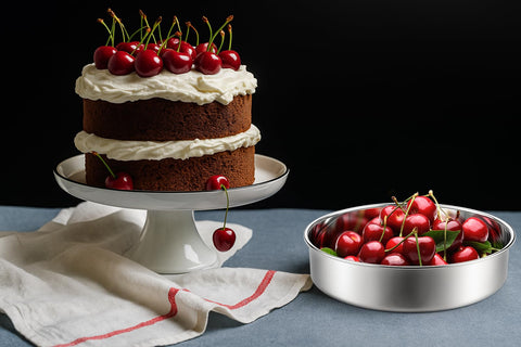 Leonyo 6in round cake pans, rust-resistant stainless steel for daily use.