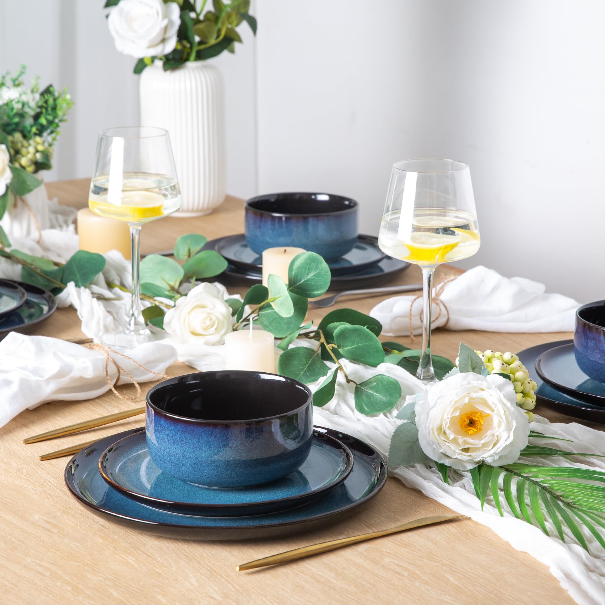 LERATIO scratch-resistant glaze protects plate surfaces from utensils