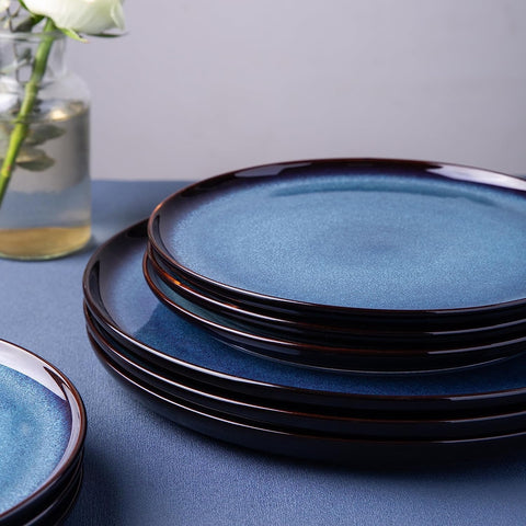 LERATIO reactive glaze color variation adds a unique look to the dinnerware set.