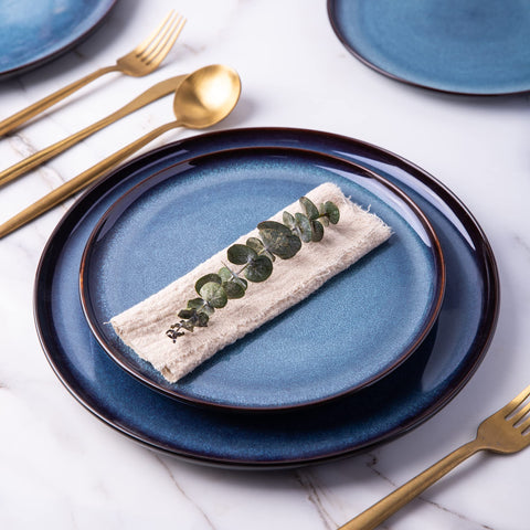 LERATIO stackable ceramic plates with blue glaze suitable for everyday use