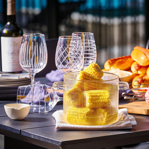 Le'raze dishwasher-safe glass pot for quick and easy cleanup.