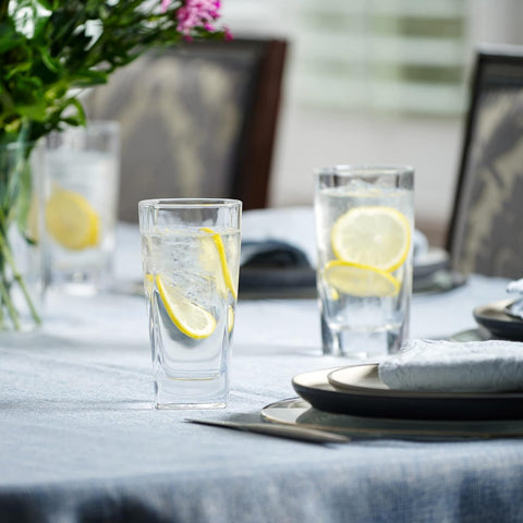 Le'raze durable lead-free glass ensures safe, everyday drinking.