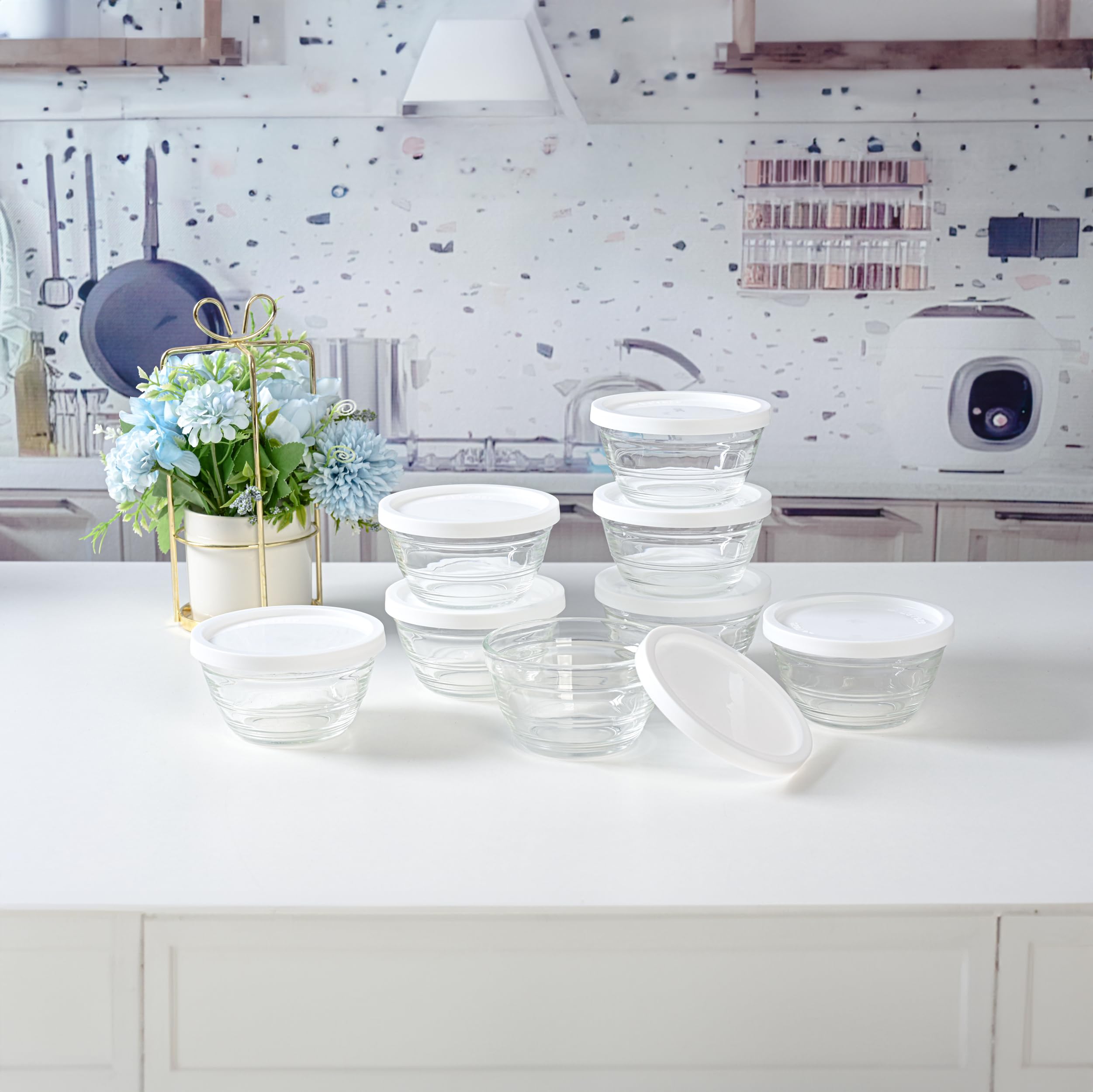 Le'raze stackable bowls save cabinet space without sacrificing accessibility.