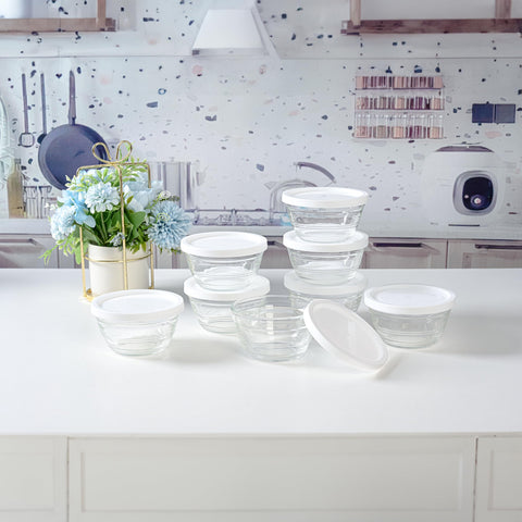 Le'raze stackable bowls save cabinet space without sacrificing accessibility.