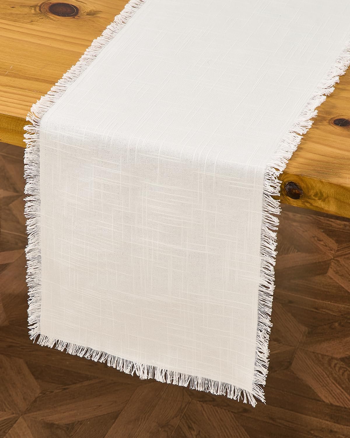 Letjolt white table runner with slub texture for rustic table styling.