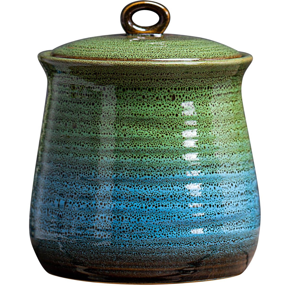 LGQ 40oz cookie jar with lid keeps treats fresh on the counter.
