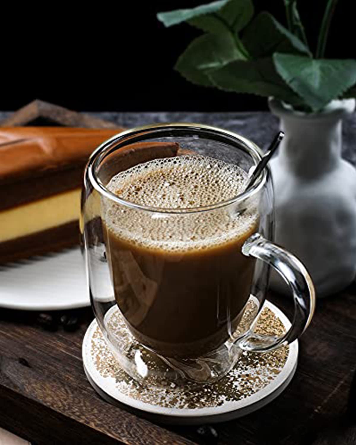 LIBWYS includes spoons for stirring and serving with each cup