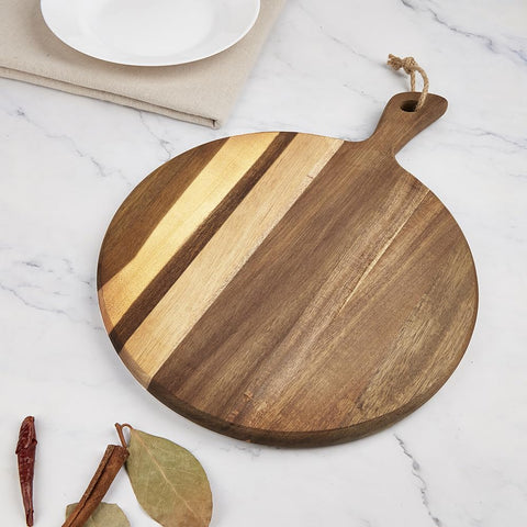LiebeOlivee cheese-serving board in natural wood grain, elevates snack platters.