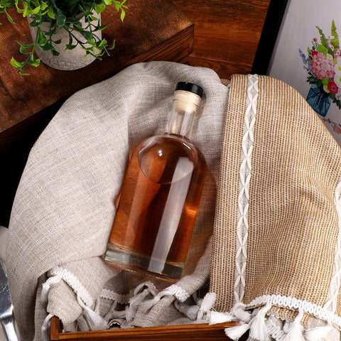 Liengoron versatile glass bottle suitable for wine, juice, beer, and more