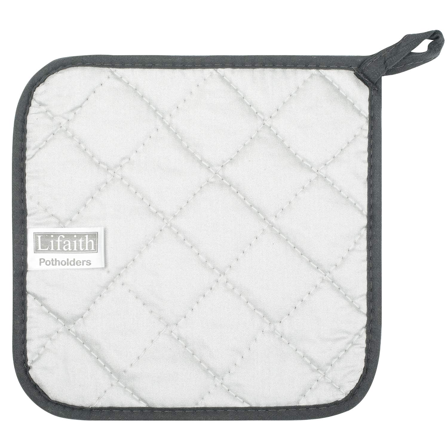 Lifaith 7x7 quilted potholder highlighting flexible grip and heat protection.