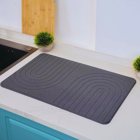 LIFSEZY large stone drying mat on the kitchen counter absorbs water quickly