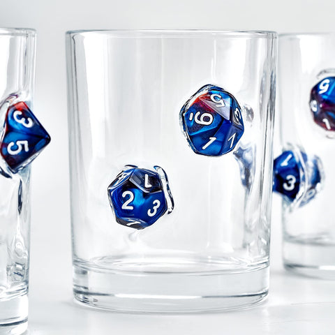 LIIGEMI two-glass gift set blue, ideal for celebrations and gifting.