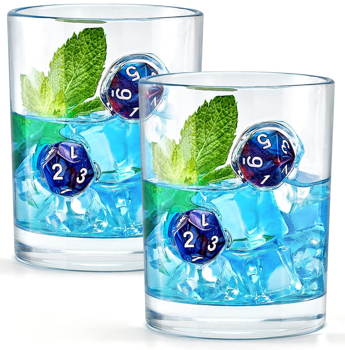 LIIGEMI whiskey glass with embedded dice close-up blue for elegant tastings.
