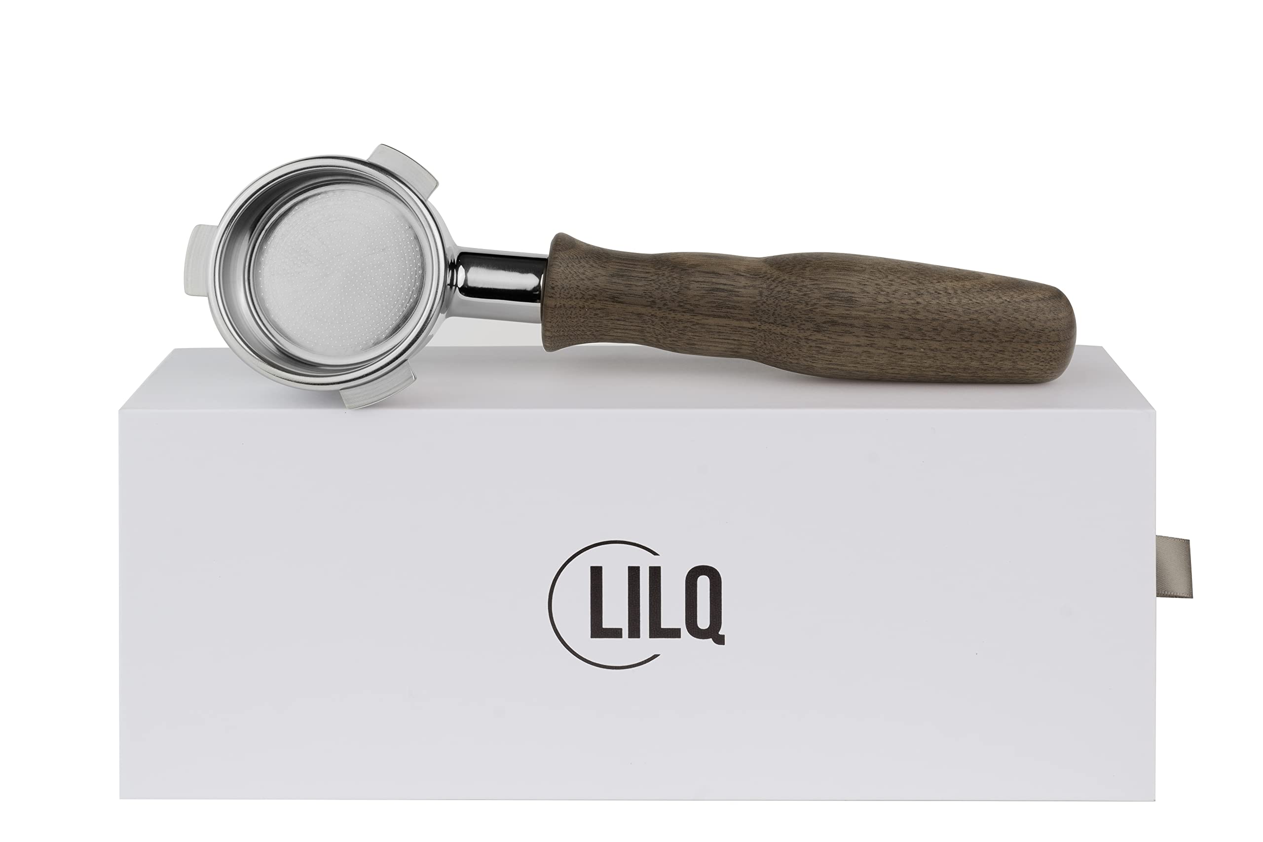LILQ portafilter with 18-20g basket included for versatility.