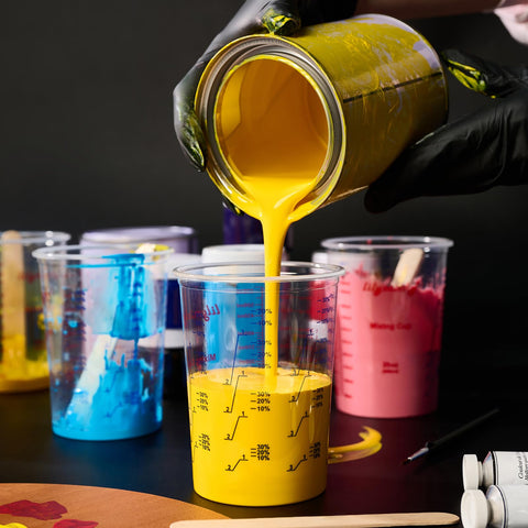 Lilymicky cups show oz and ml marks with 1:1 to 4:1 ratios.