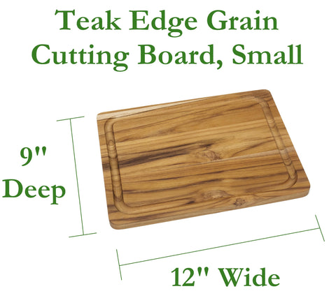 Lipper International juice groove on the board helps trap liquids