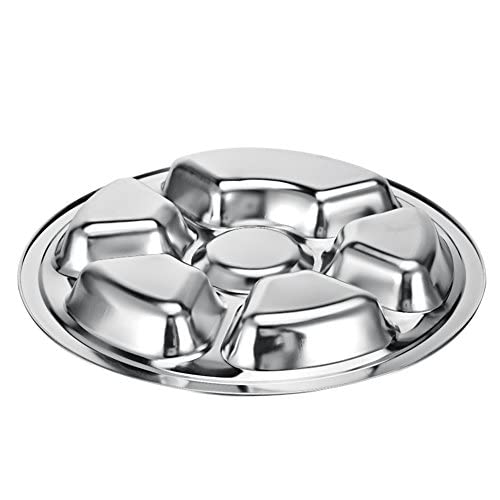 Litewoo six-compartment plate used for meal prep at home and on the go