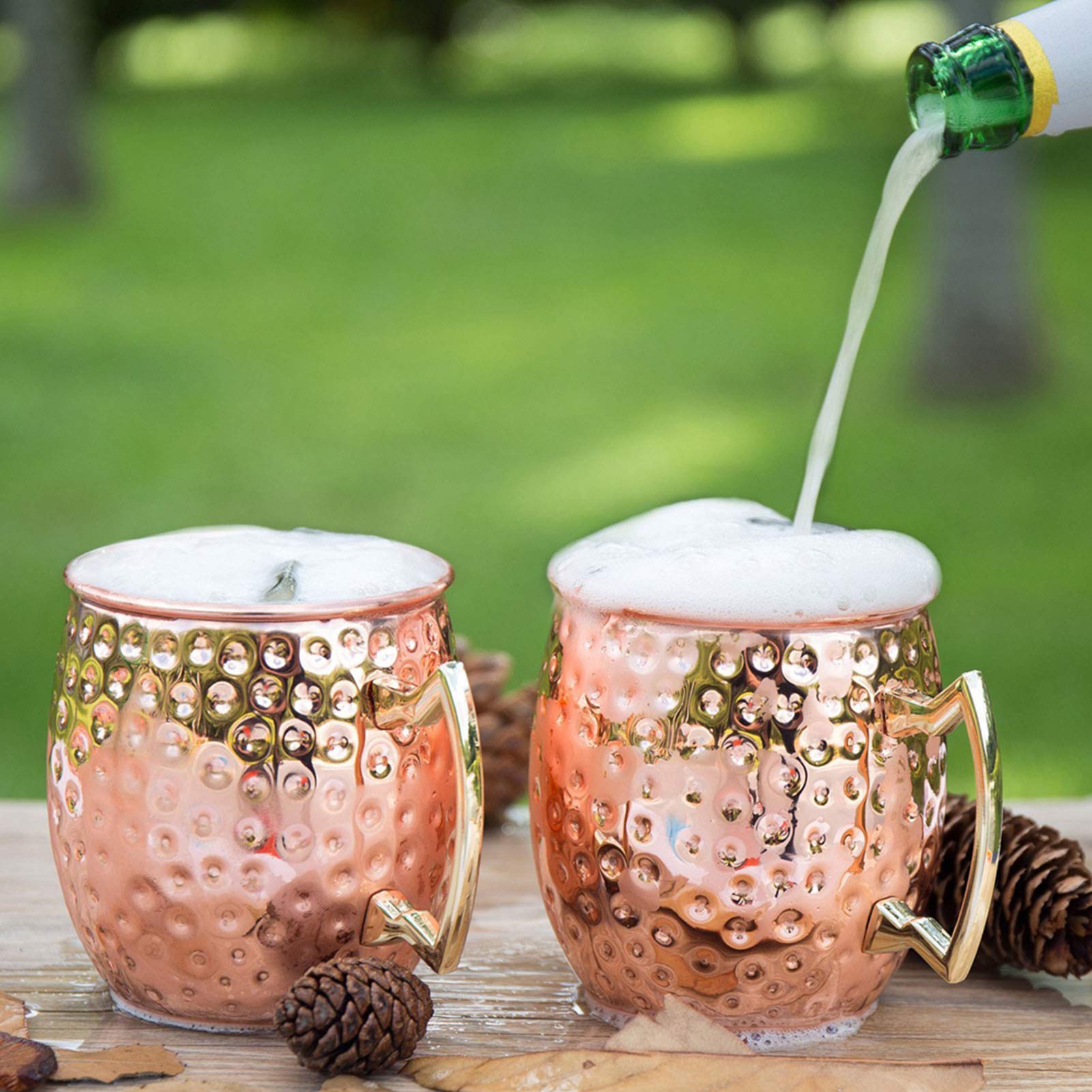 LIVEHITOP mug handle design offers comfortable grip and control.