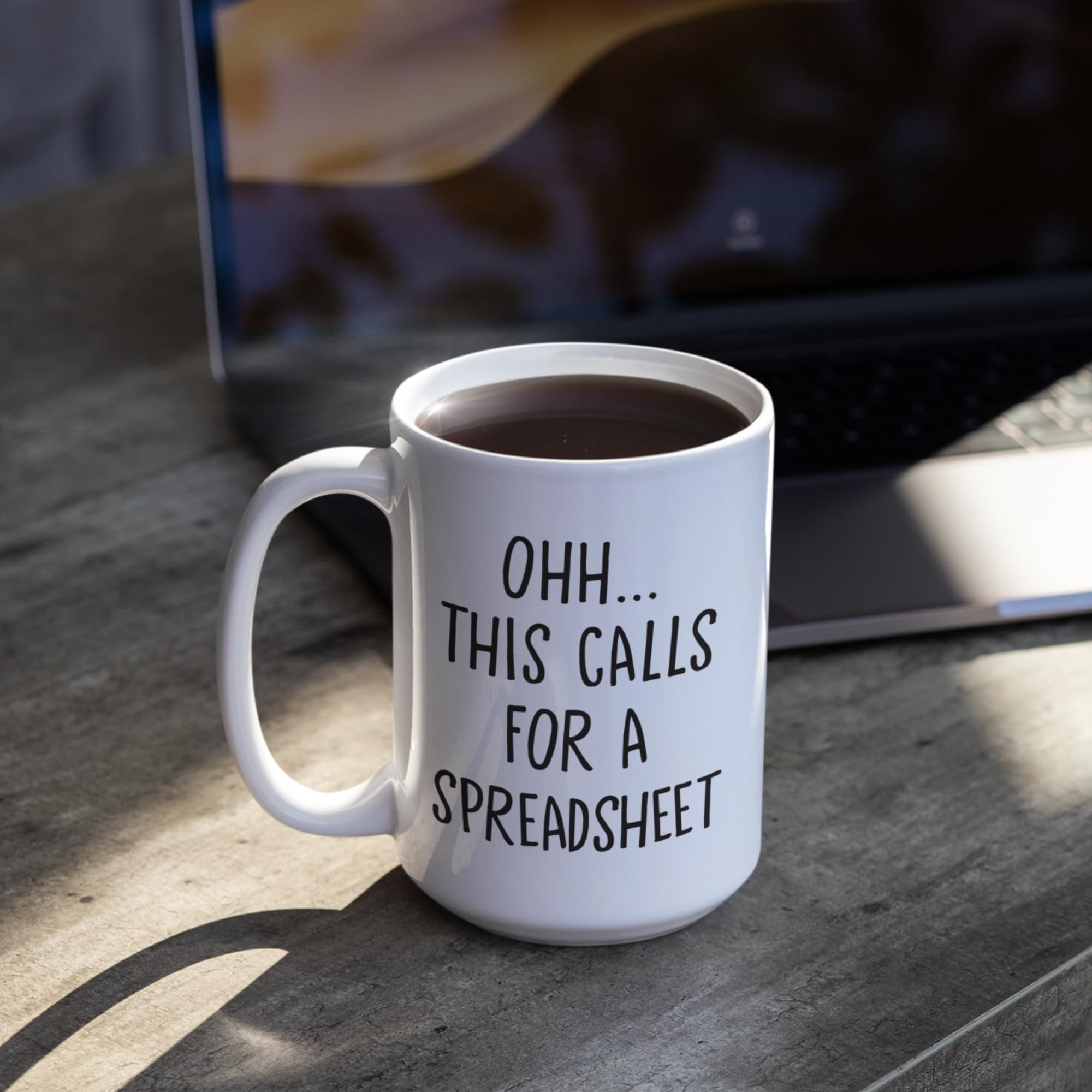 Livinges versatile gift-ready mug on a desk with a friendly vibe.