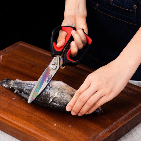 LIVINGO heavy-duty kitchen shears are dishwasher safe for easy cleanup
