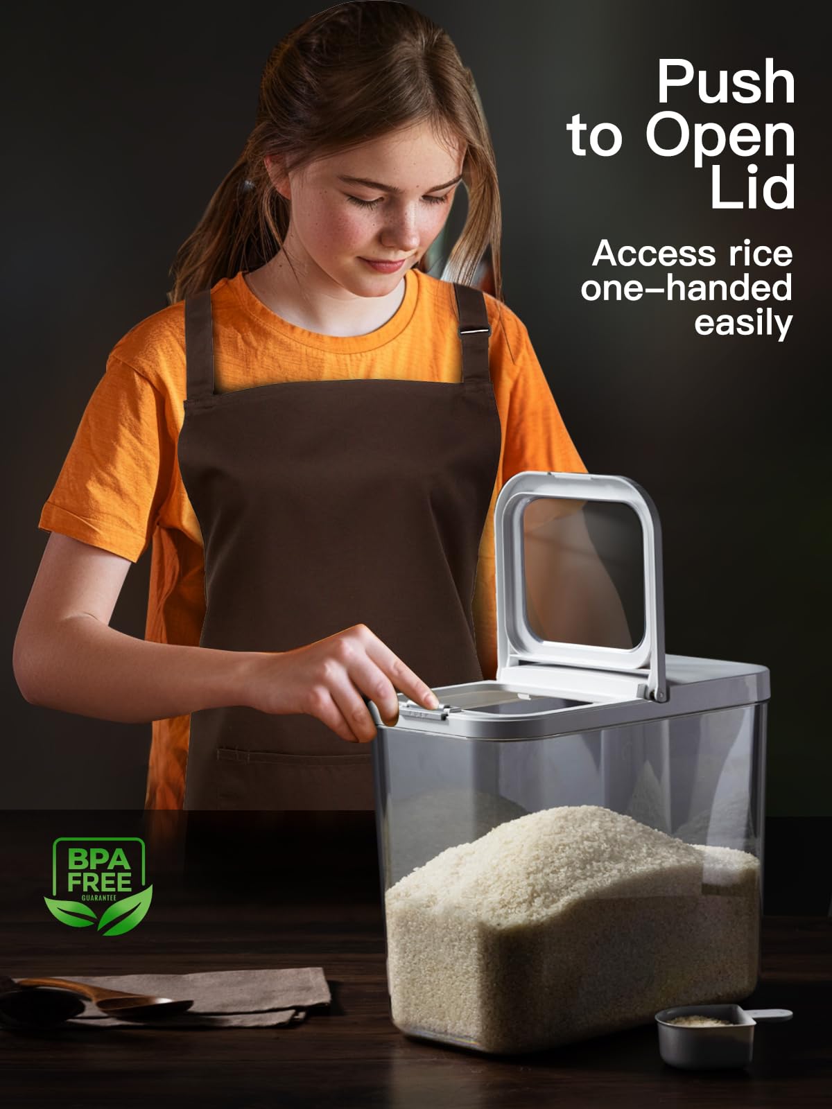 LivLab Mker separate spoon design keeps dry ingredients clean