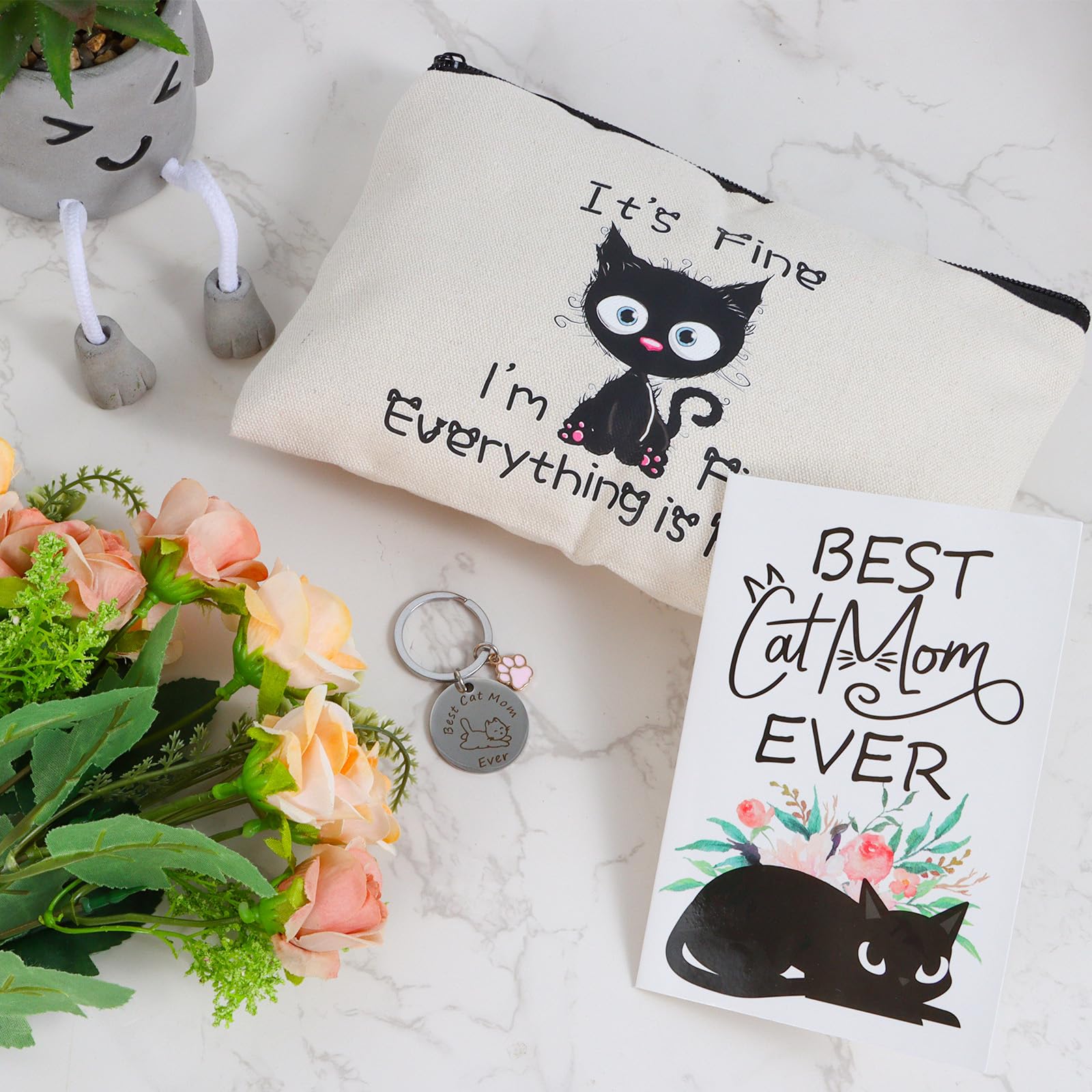 LiYiQ cat socks, cozy and playful for daily wear.
