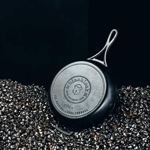 Lodge Blacklock made in USA label emphasizes craftsmanship.