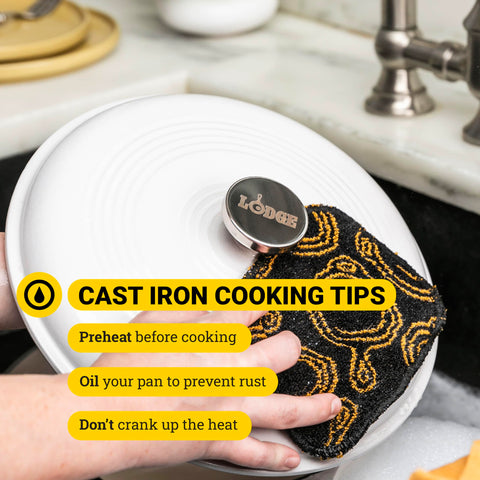 Desert Sage color and silhouette make Lodge casserole table-ready and stylish.