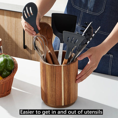 Easy to wipe clean and resistant to rust or damage