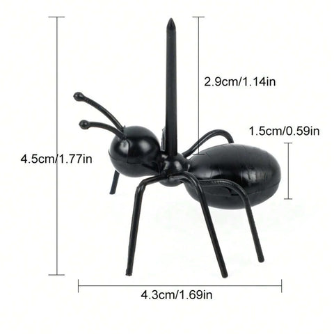 Loizziuy ant-shaped fruit pick for bento boxes enhances presentation and child-friendly snacking.