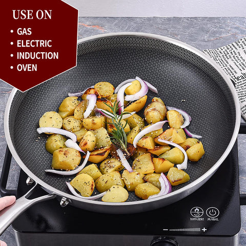 LOLYKITCH detachable-handle design enables oven-to-table convenience and streamlined storage.