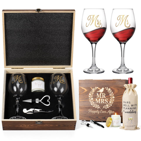 LOMEVE Mr & Mrs wine glasses for elegant toasts and keepsakes.