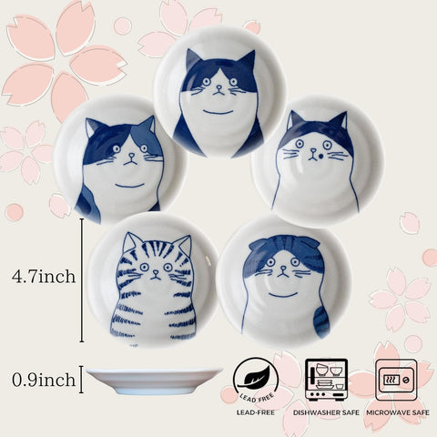 LOVE LOVE JAPAN dessert plates—porcelain finish ideal for sauces and desserts.
