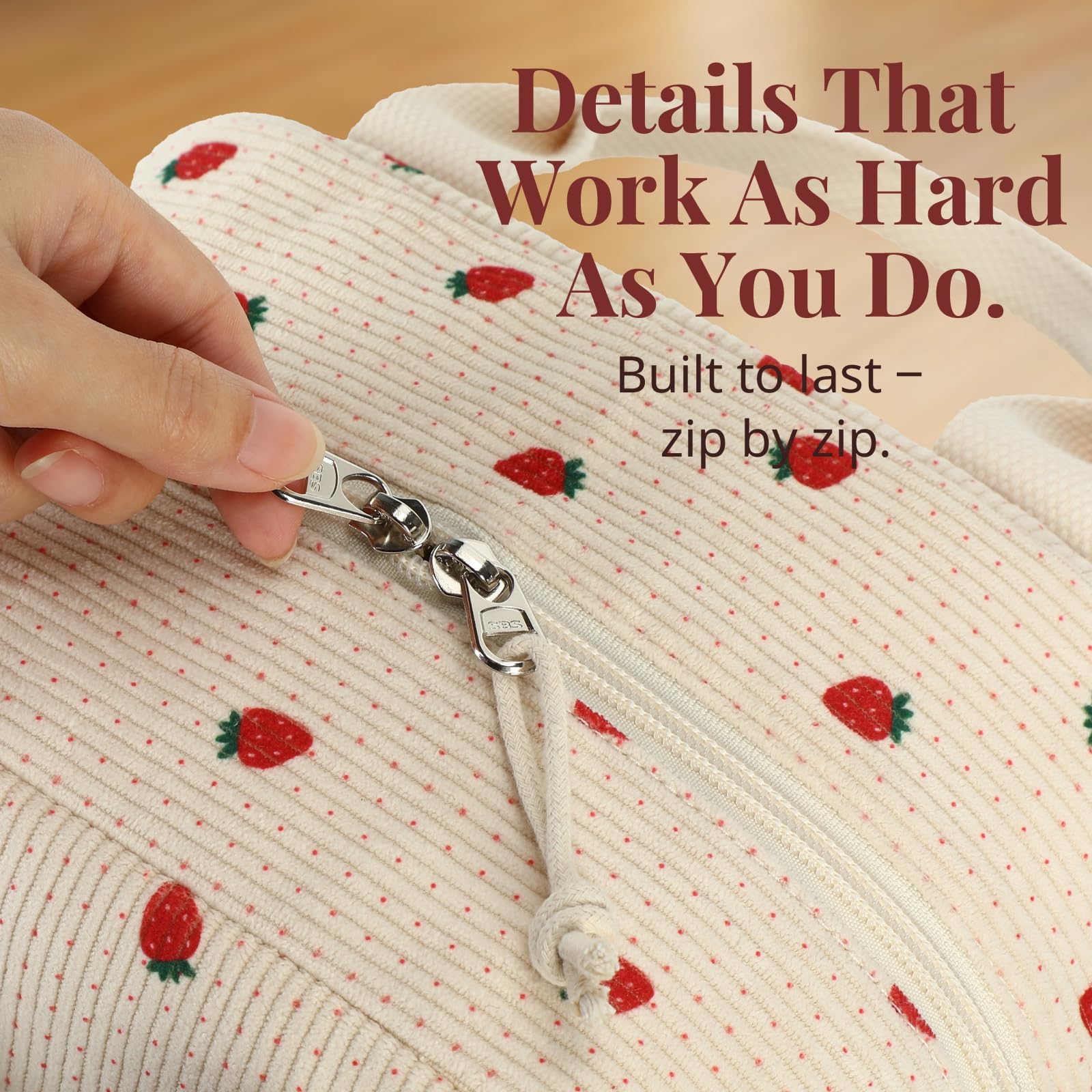 LOVELYWIND top zipper closure keeps items secure during trips