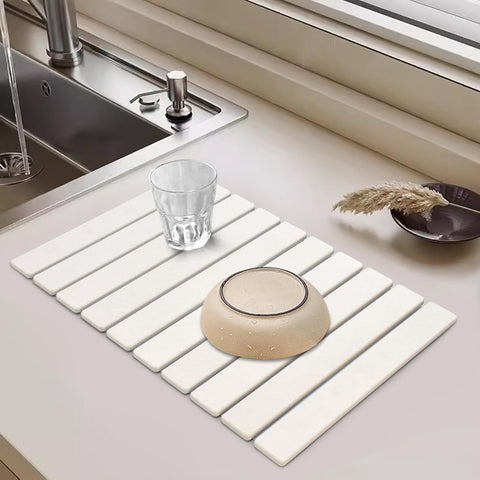 Collapsed design of Lprmnnc mat showing easy storage