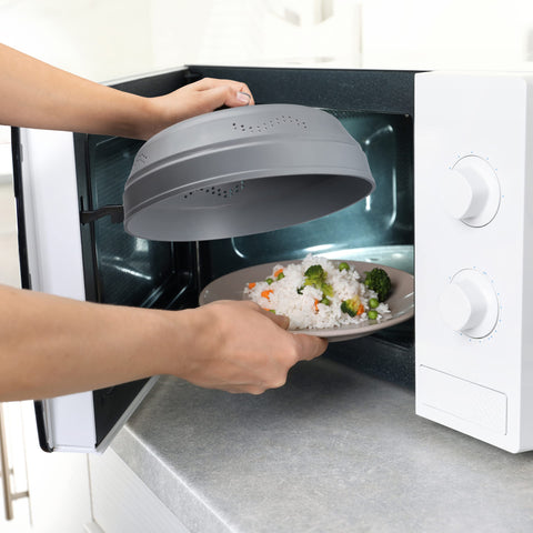 LSR LORESO borosilicate glass top provides visibility during reheating.