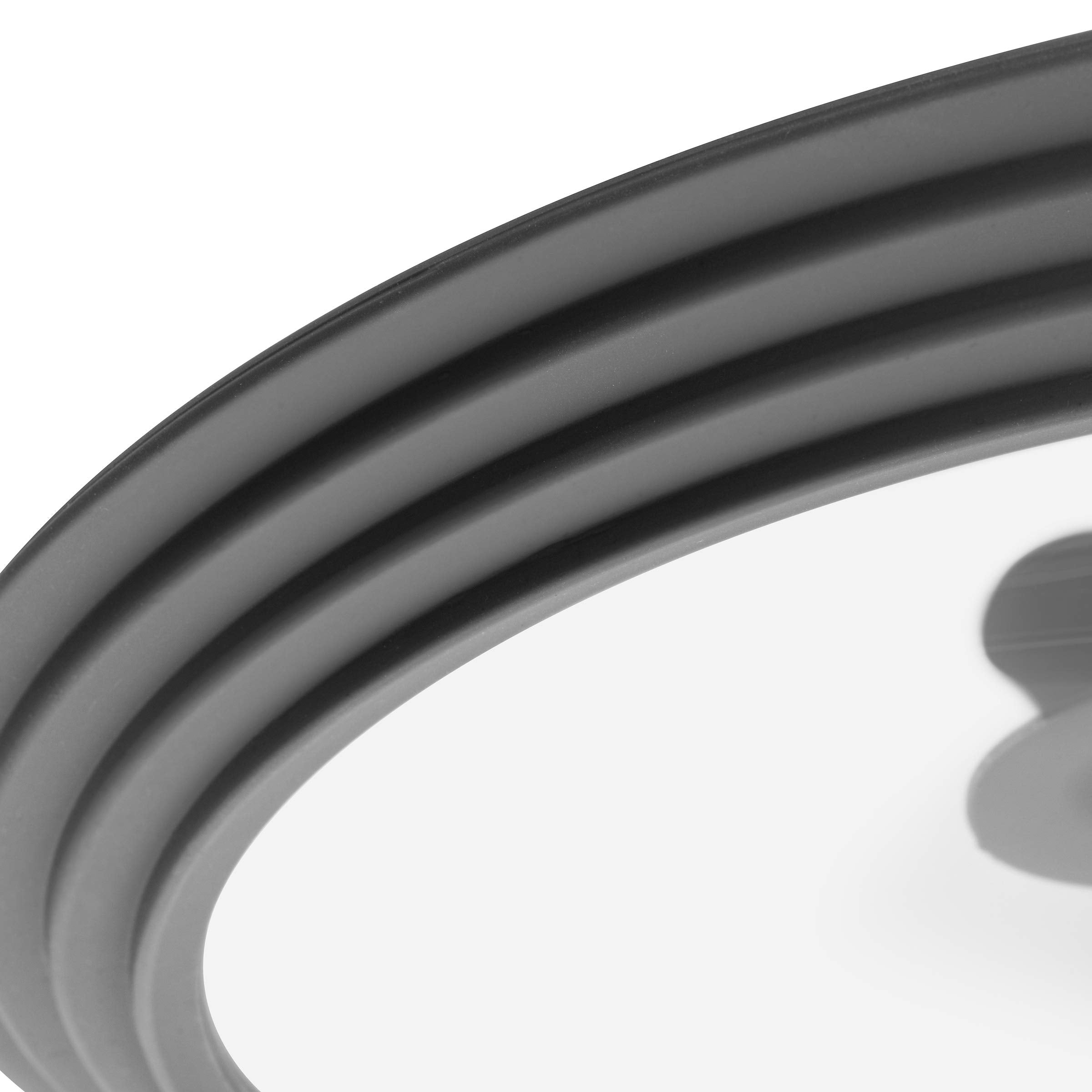 LSR LORESO space-saving lids simplify kitchen organization and storage.