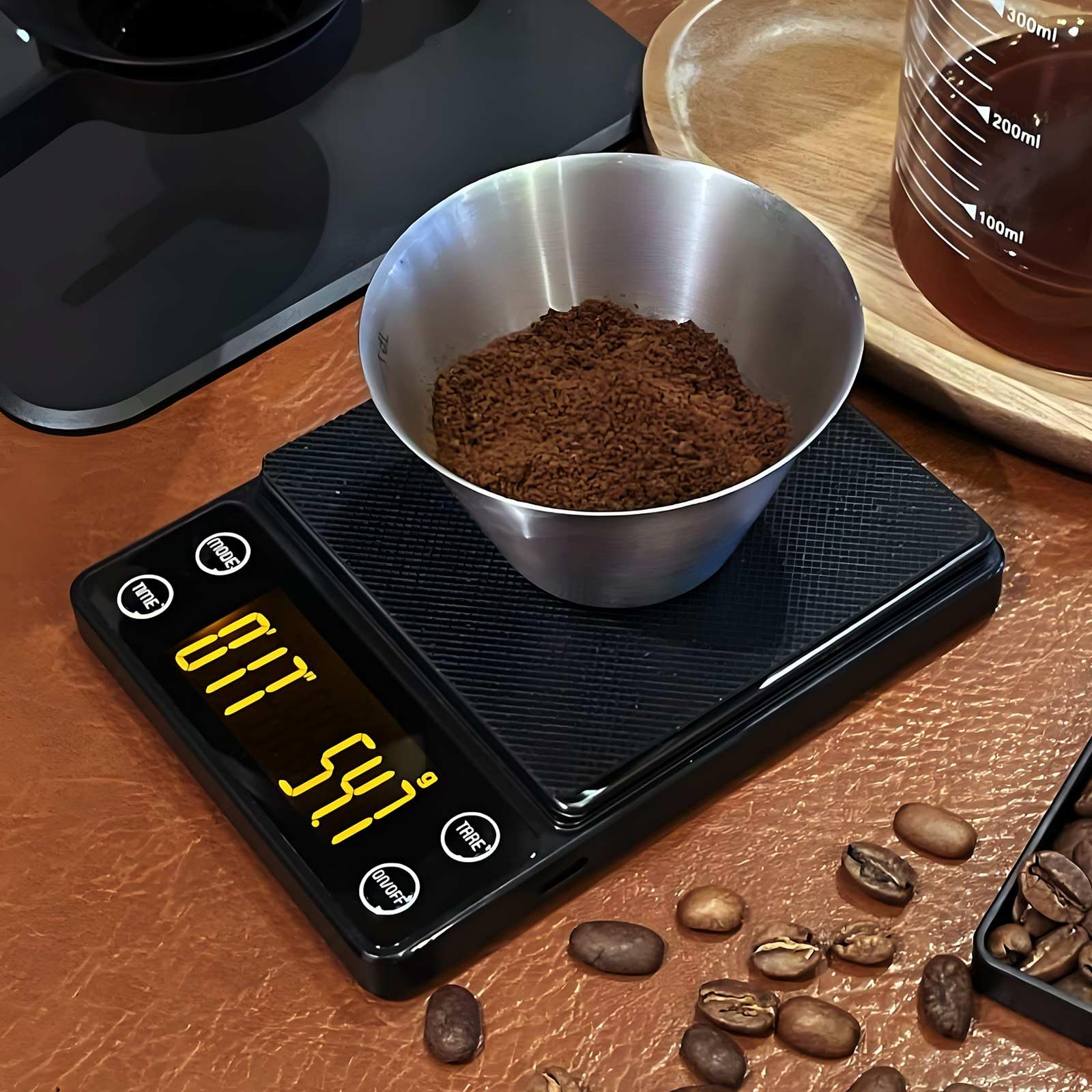 LUCKCENLY Detachable dust case tray doubles as a surface protector.