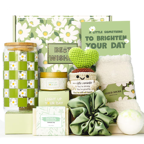 Luiconmo gift basket with the daisy glass cup adds bright flair to mornings