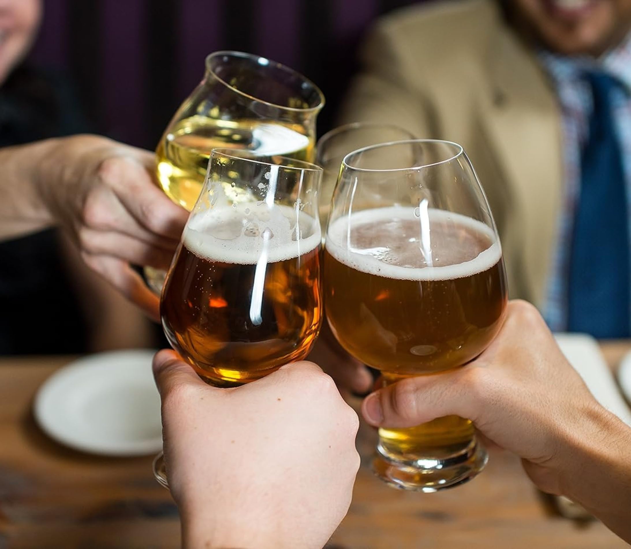 Gift-ready Birrateque IPA glass set ideal for gifts and tasting sessions