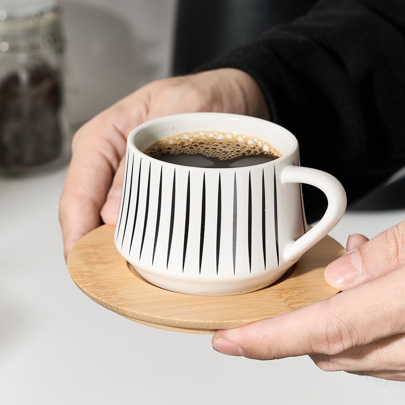 LUKA lead-free porcelain, safe in dishwasher and microwave.