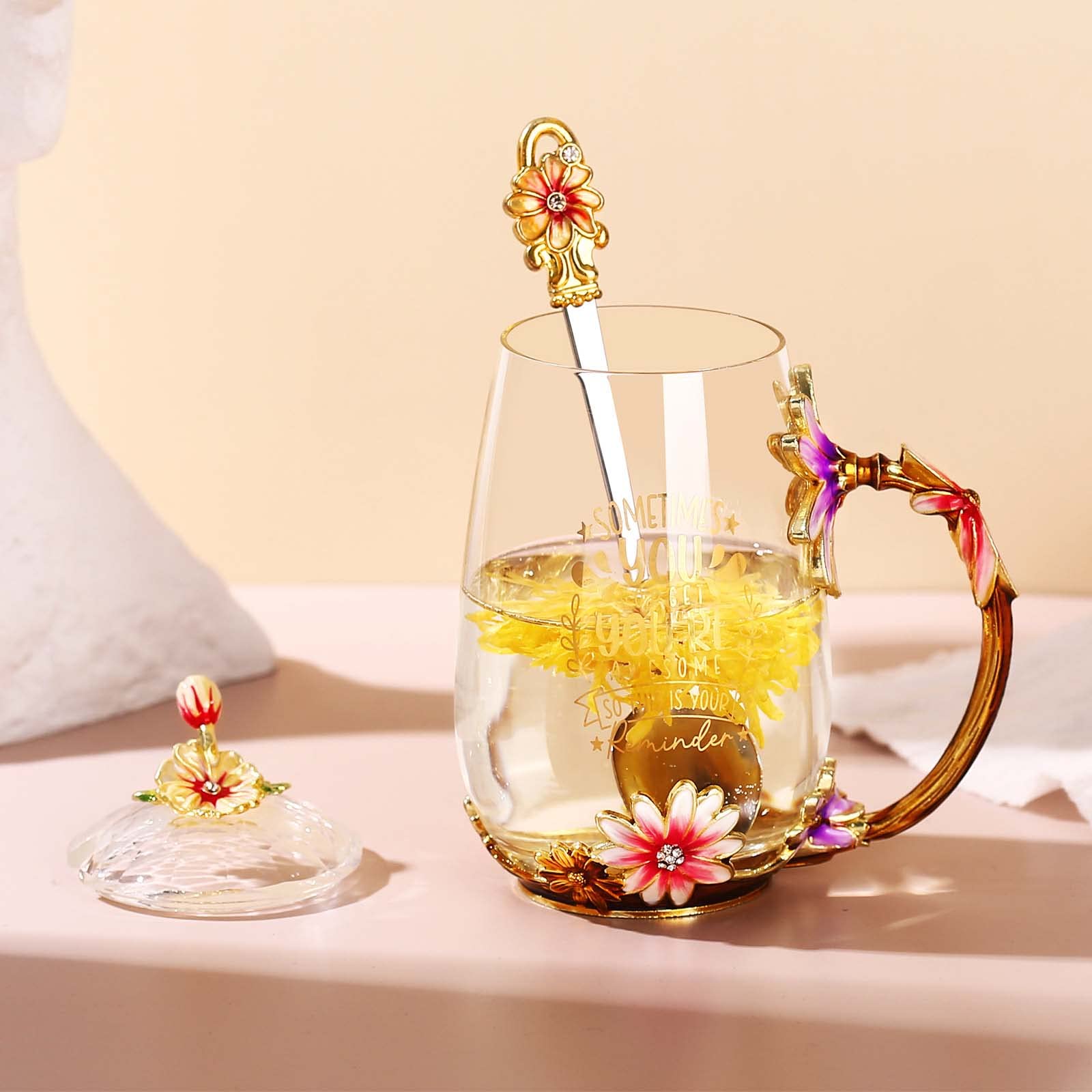 Luka Tech crystal glass mug ideal for hot tea, coffee, or cocoa.